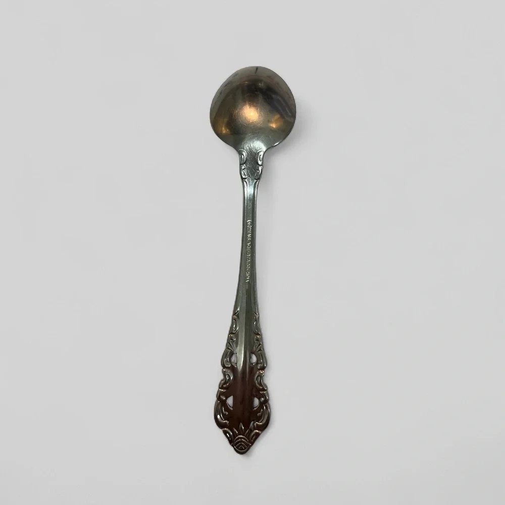 Wallace Silversmiths beautifully crafted